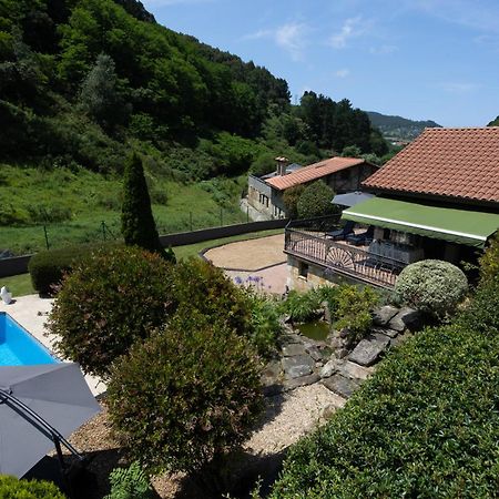 Sarren Villa Pool Бермео Екстериор снимка