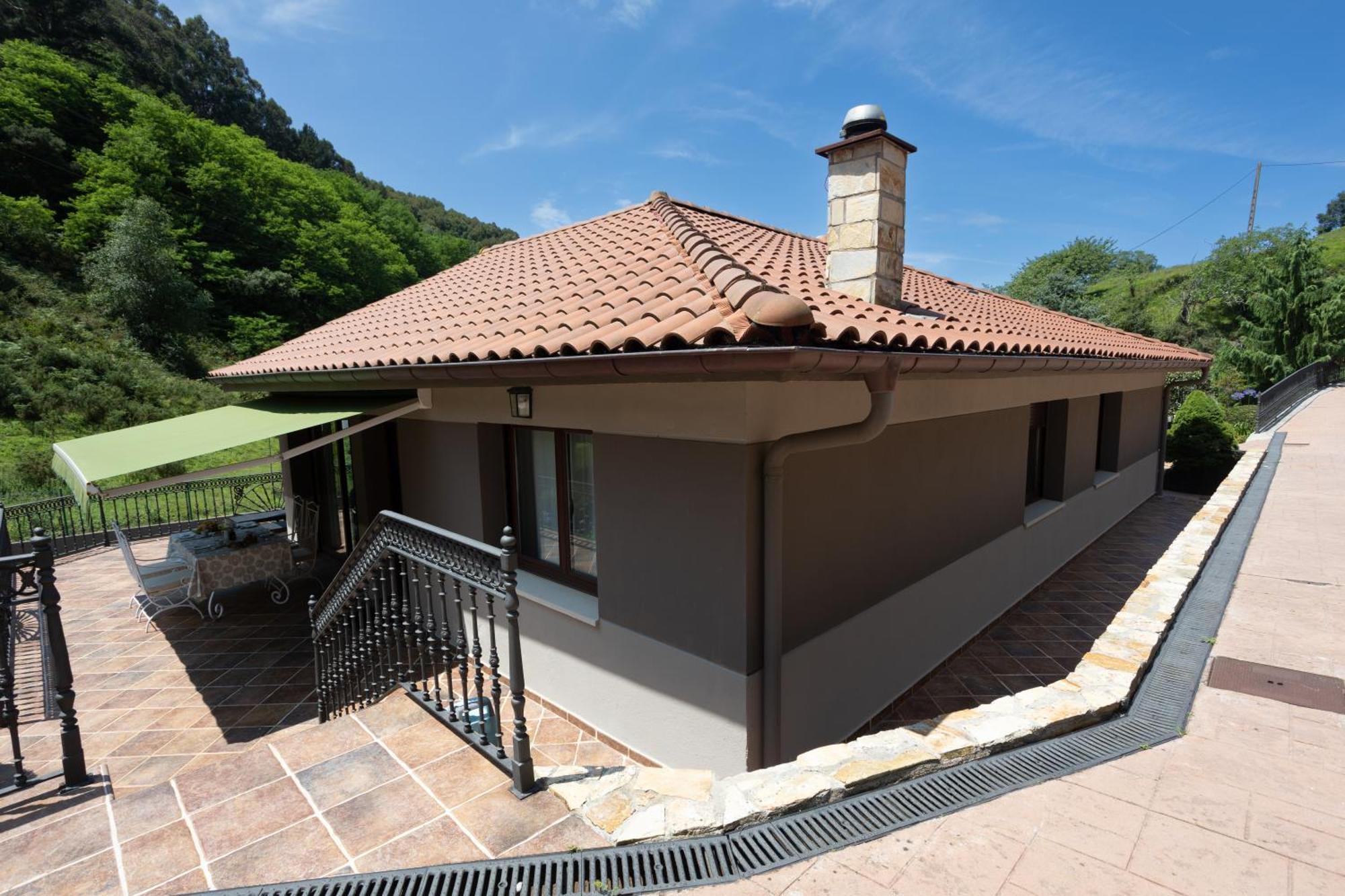 Sarren Villa Pool Бермео Екстериор снимка