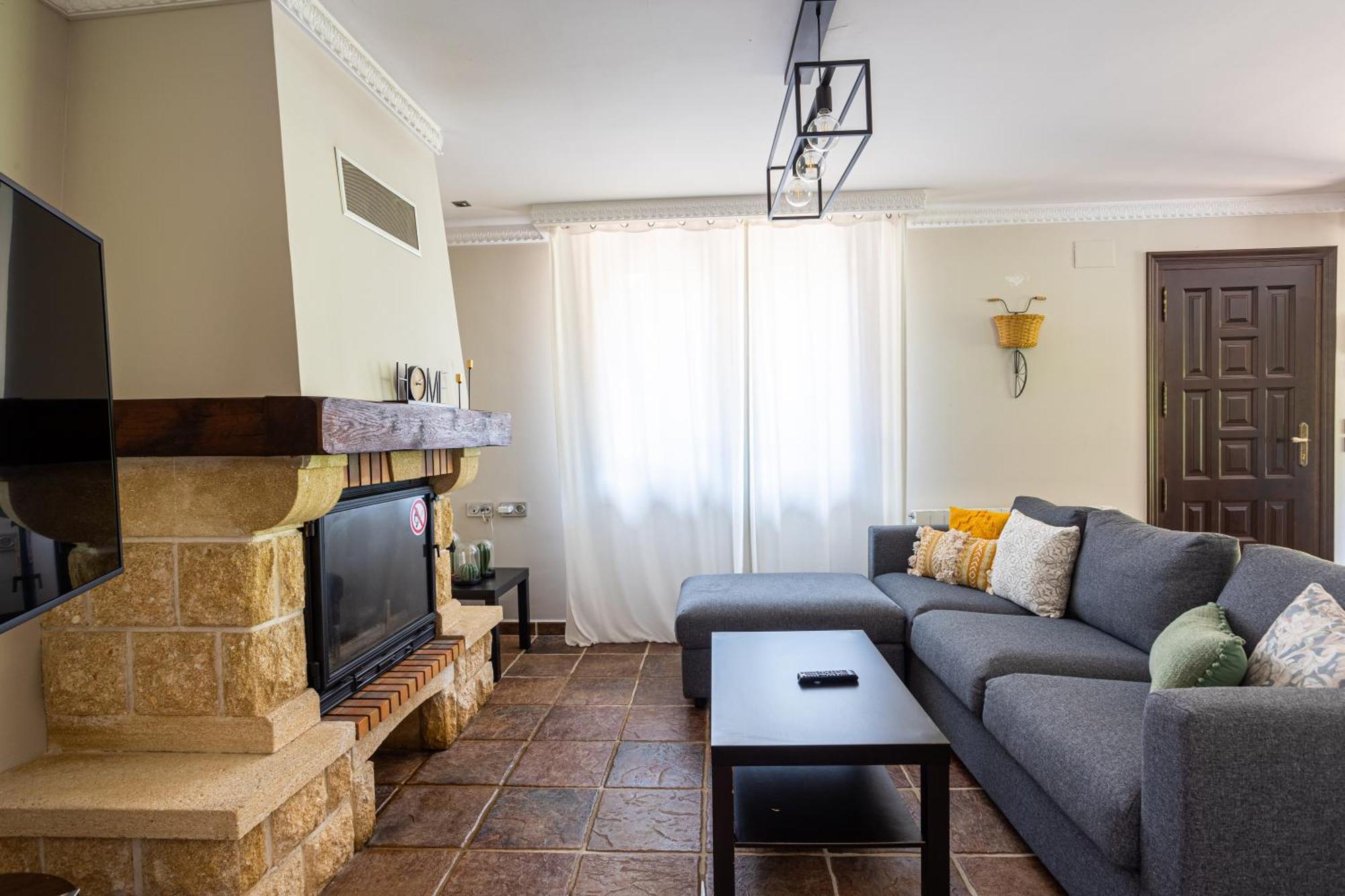 Sarren Villa Pool Бермео Екстериор снимка